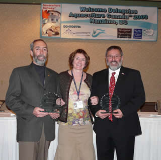 The two recipients of the 2009 Research Award of Excellence, Dr. Shawn Robinson (left) and Dr. Thierry Chopin (right), with the President of the Aquaculture Association of Canada, Dr. Debbie Martin-Robichaud (centre)
